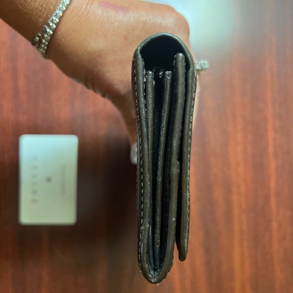 Authentic vintage Celine Wallet - Picture 2 of 11